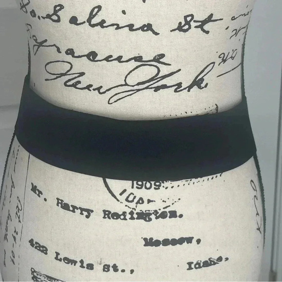 Zebra Print leather belt Black and White Silver clasp  black stretch size large - Picture 6 of 9